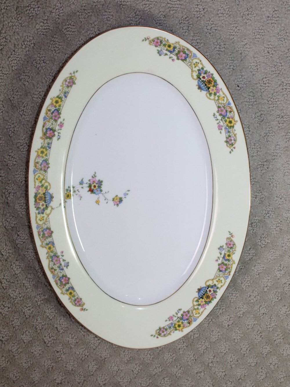 Thomas Bavaria Asturia Gold Trimmed Floral 15.25" Large Oval Serving Bowl/Plate